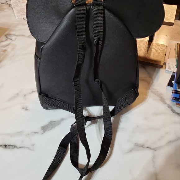 Minnie Mouse Pink Quilted Front Pocket Mini Backpack with Ears - Picture 16 of 16